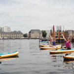 severine-mit-sup-yoga-anfängern